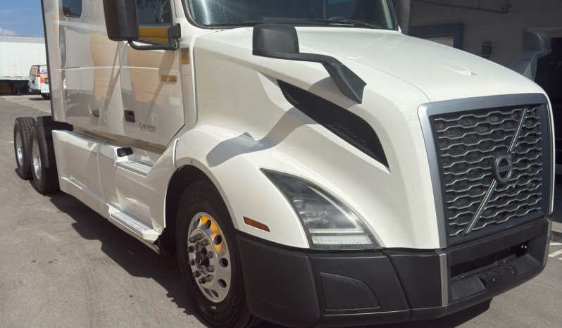 
								2019 Volvo VNL 760  #34 full									
