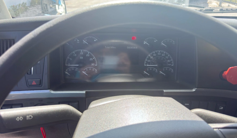 
								2019 Volvo VNL 760  #34 full									