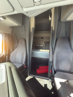 
										2019 Volvo VNL 760  #34 full									