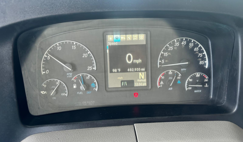 
								2018 Freightliner Day Cab #07 full									