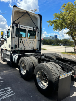
										2018 Freightliner Day Cab #07 full									
