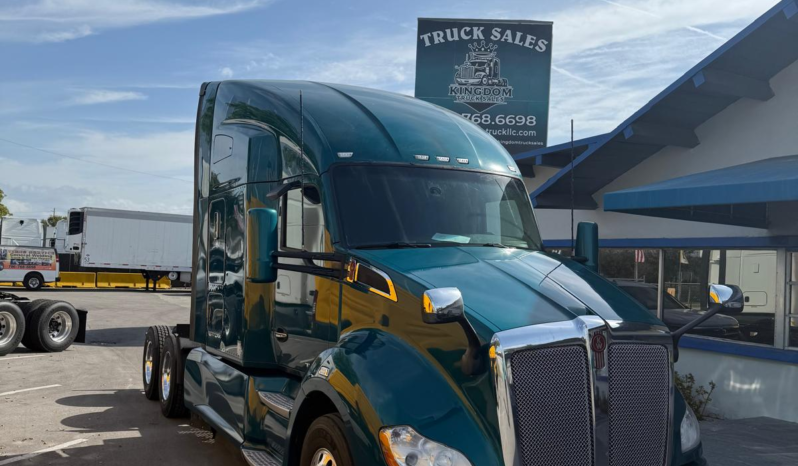 
								2020 Kenworth T680  #31 full									