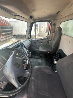 
										2013 Freightliner M2 #11 full									