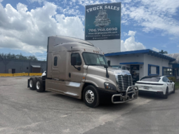 2016 Freightliner Cascadia 126″ #71