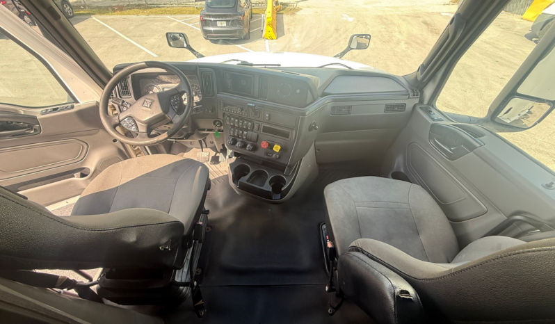 
								2022 INTERNATIONAL LT625 #94 full									