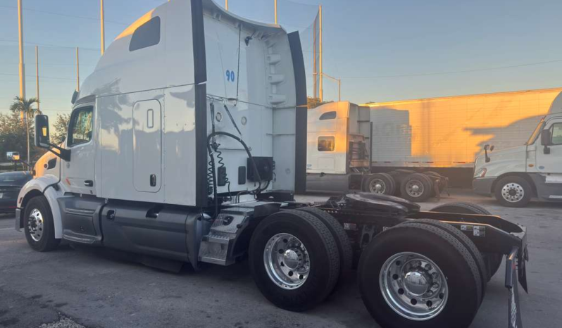 
								2020 Peterbilt 579 #90 full									