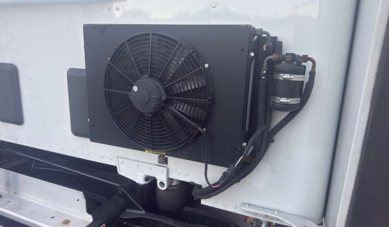 
								2020 Peterbilt 579 #90 full									