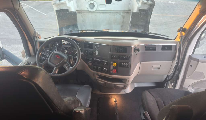 
								2020 Peterbilt 579 #90 full									