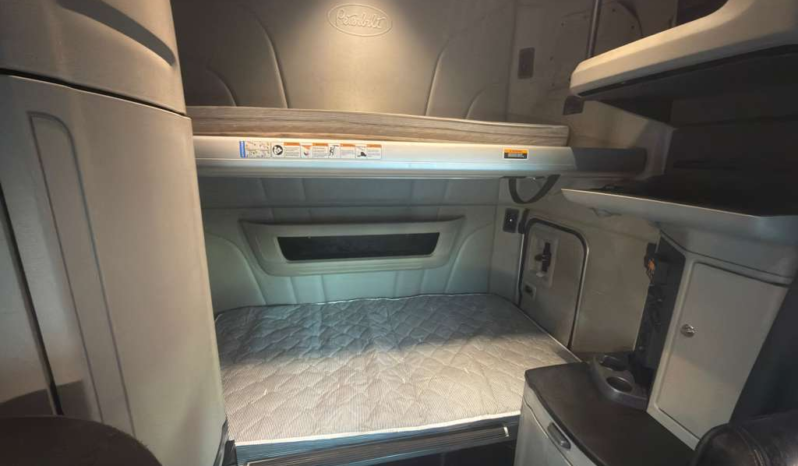 
								2020 Peterbilt 579 #90 full									