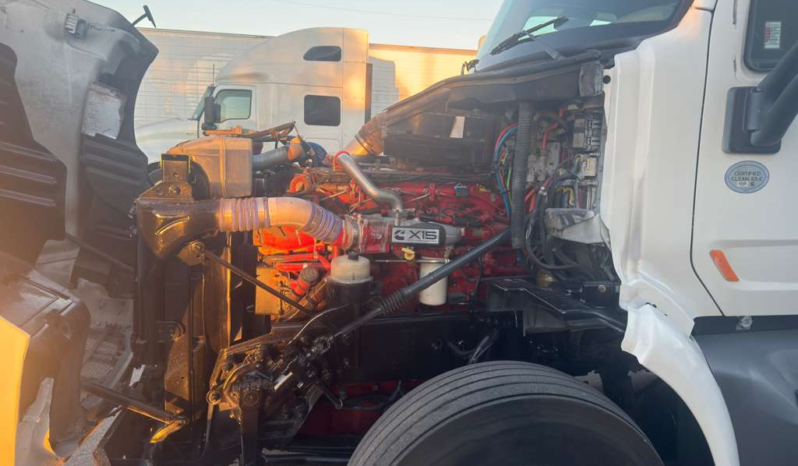 
								2020 Peterbilt 579 #90 full									