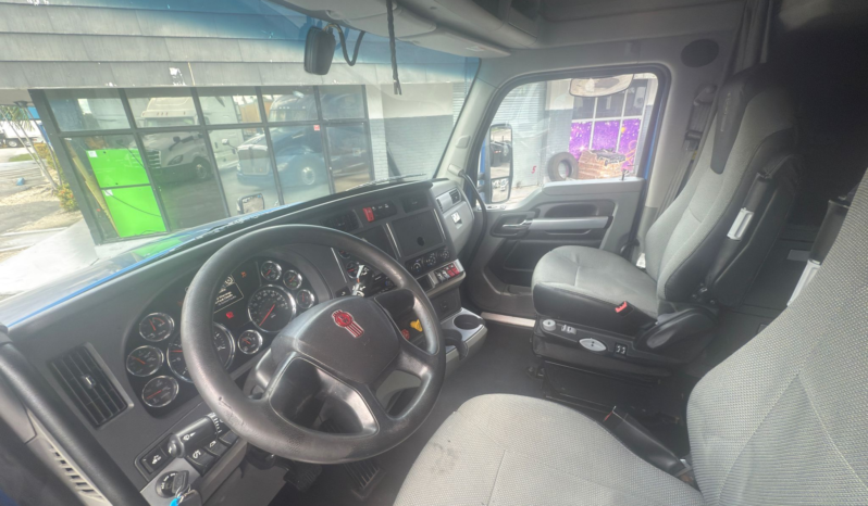 
								2020 Kenworth T680  #74 full									