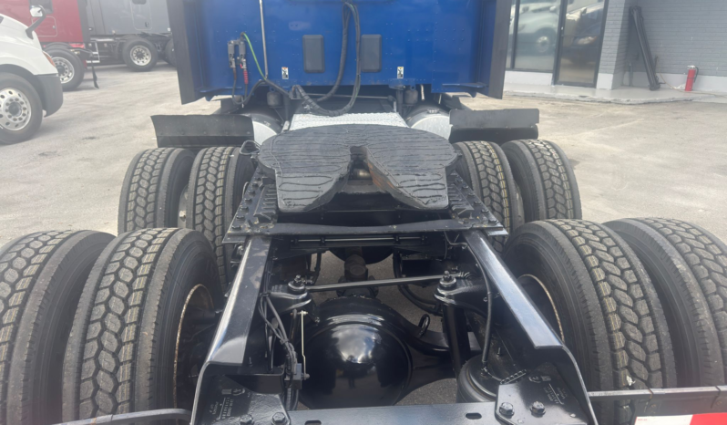 
								2020 Kenworth T680  #74 full									