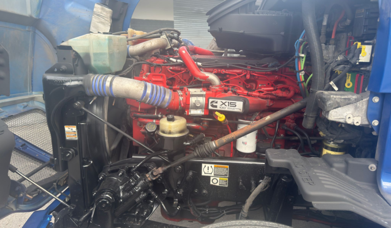 
								2020 Kenworth T680  #74 full									