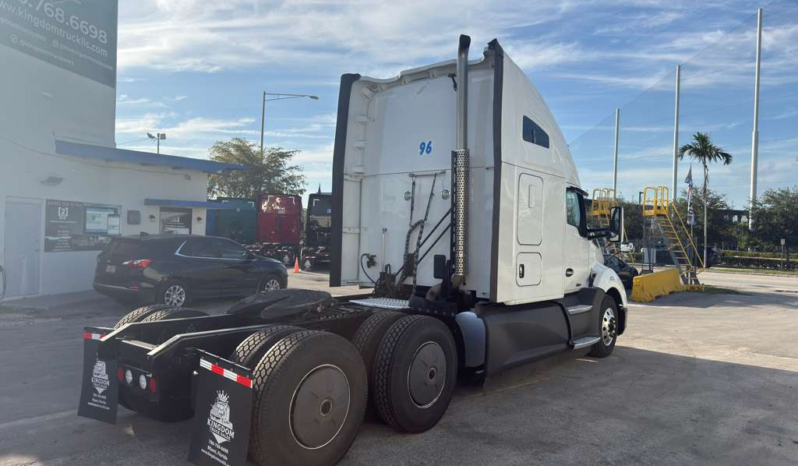 
								2021 Kenworth T680  #96 full									