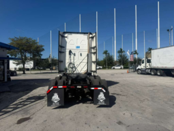 
										2020 Freightliner Cascadia 126″ #100 full									