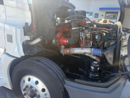 
										2020 Freightliner Cascadia 126″ #100 full									