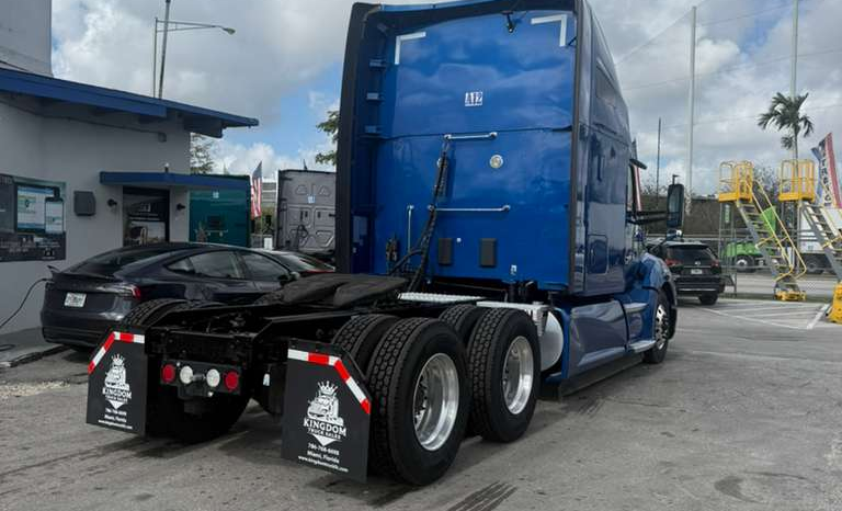 
								2020 Kenworth T680  #A12 full									