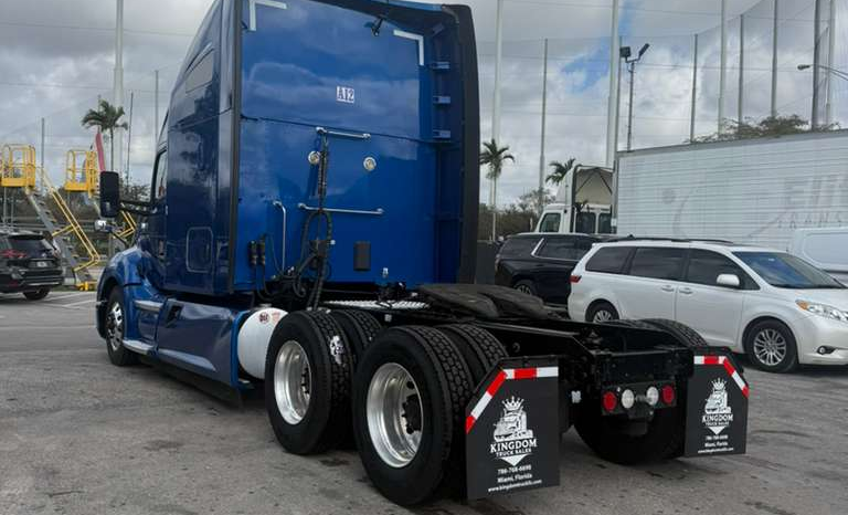 
								2020 Kenworth T680  #A12 full									