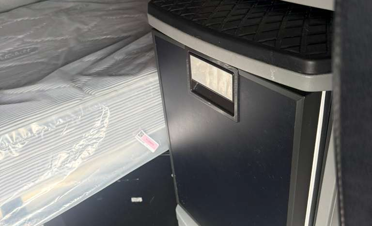 
								2020 Kenworth T680  #A12 full									