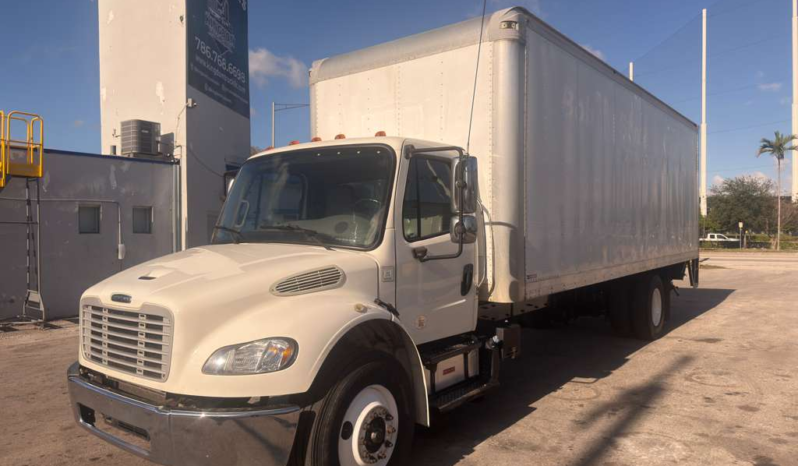 
								2018 Freightliner M2 #104 full									