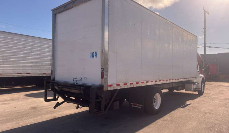 
								2018 Freightliner M2 #104 full									