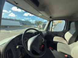 
										2018 Freightliner M2 #104 full									