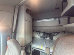 
										2022 Peterbilt 579  #A18 full									