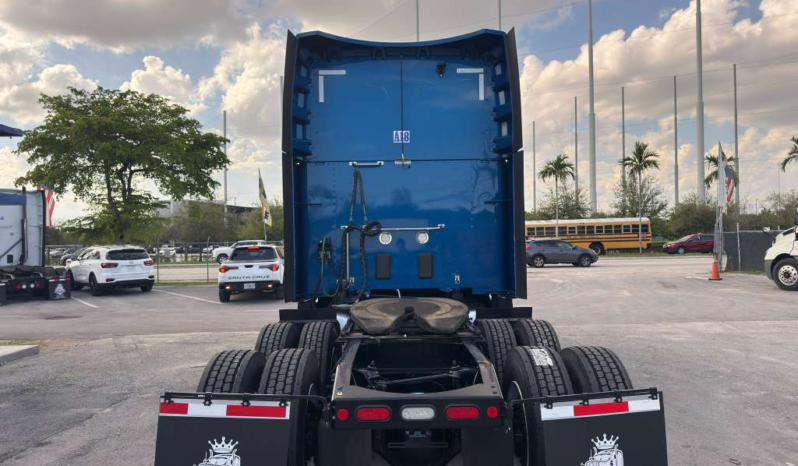 
								2022 Peterbilt 579  #A18 full									