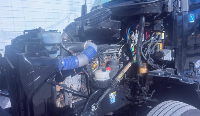 
								2018 Kenworth T680 #A2 full									