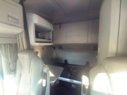 
										2021 Kenworth T680  #A10 full									