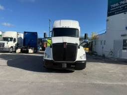 
										2022 Kenworth T680 #A11 full									