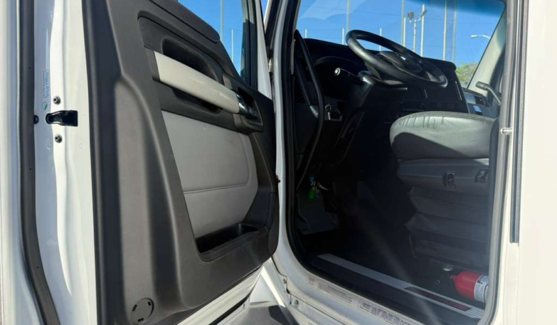 
								2022 Kenworth T680 #A11 full									