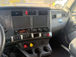 
										2022 Kenworth T680 #A11 full									