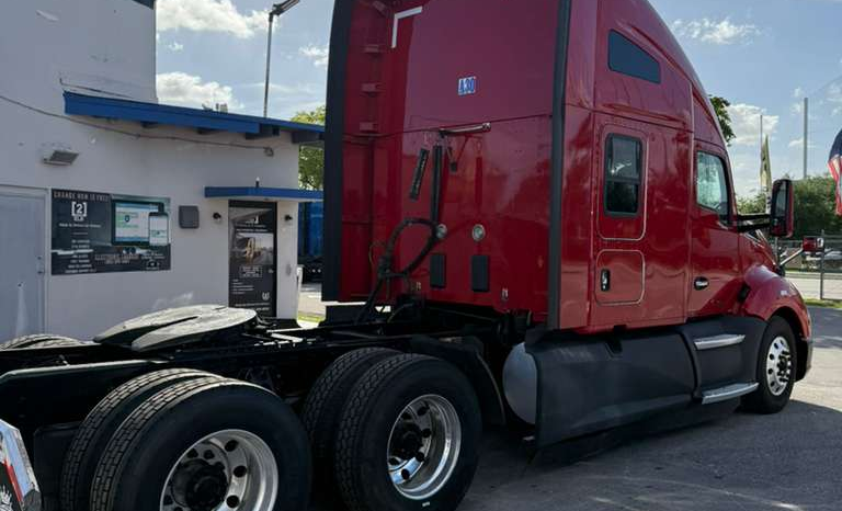 
								2020 Kenworth T680  #A30 full									