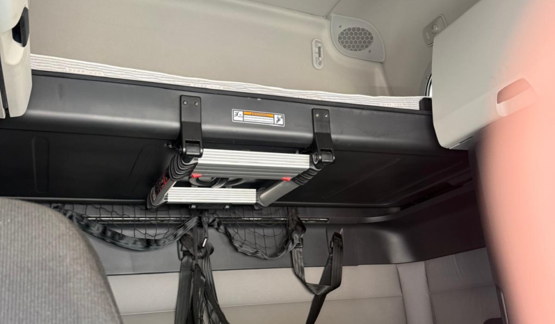 
								2020 Freightliner Cascadia 126″  #A28 full									