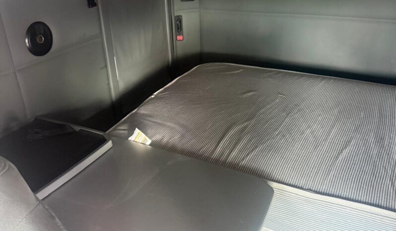 
								2022 Kenworth T680  #A46 full									