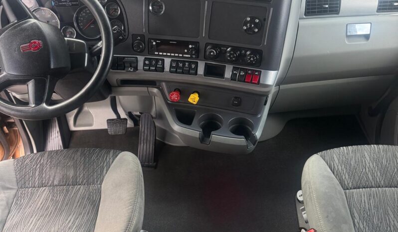 
								2022 Kenworth T680  #A46 full									