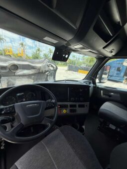 
										2020 Freightliner Cascadia 126′  #A44 full									