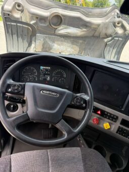 
										2020 Freightliner Cascadia 126′  #A44 full									