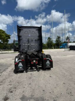 
										2020 Freightliner Cascadia 126′  #A44 full									