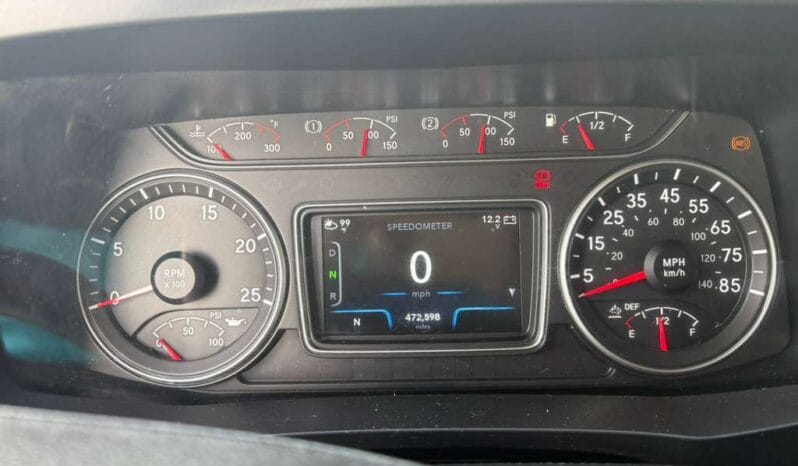 
								2021 International LT625  #A42 full									