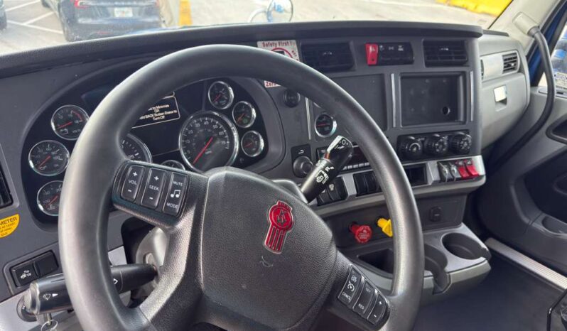 
								2021 Kenworth T680  #A47 full									