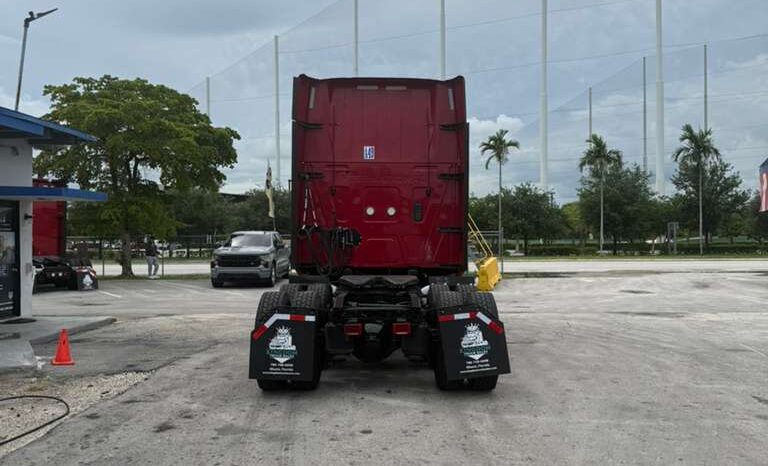 
								2021 International LT625  #A49 full									