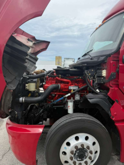 
										2021 International LT625  #A49 full									