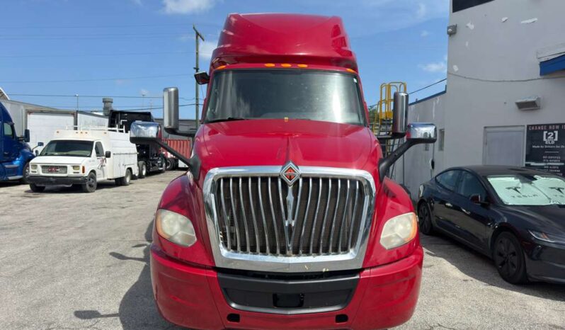 
								2020 International LT625  #A55 full									