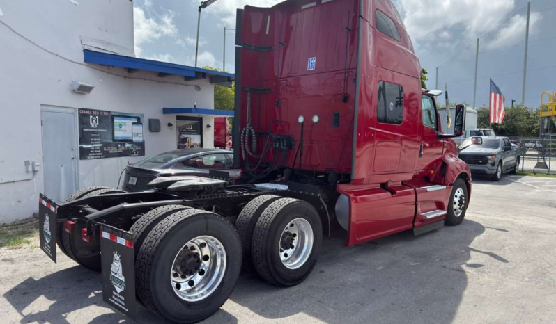 
								2020 International LT625  #A55 full									
