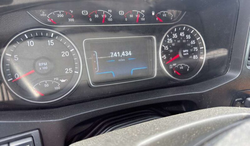 
								2020 International LT625  #A55 full									