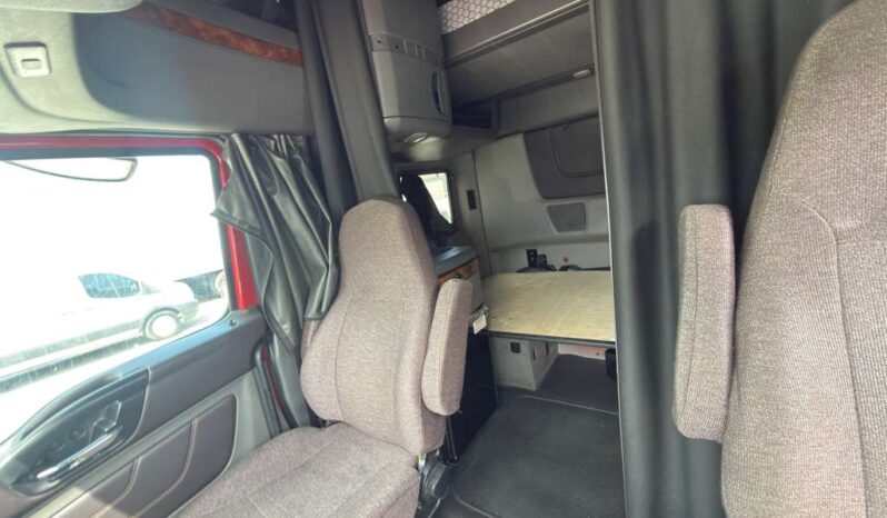 
								2020 International LT625  #A55 full									