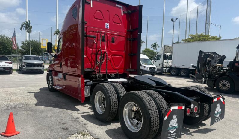
								2016 Freightliner Cascadia  #A52 full									