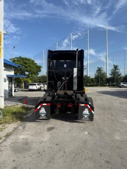 
										2019 International LT625  #A56 full									